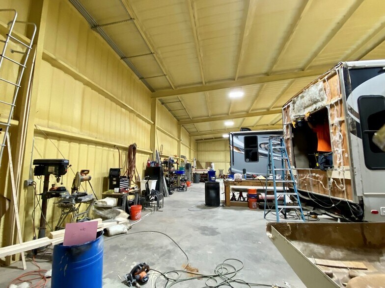 More Photos Of 3927 S County Road 1290, Odessa Industrial For Sale