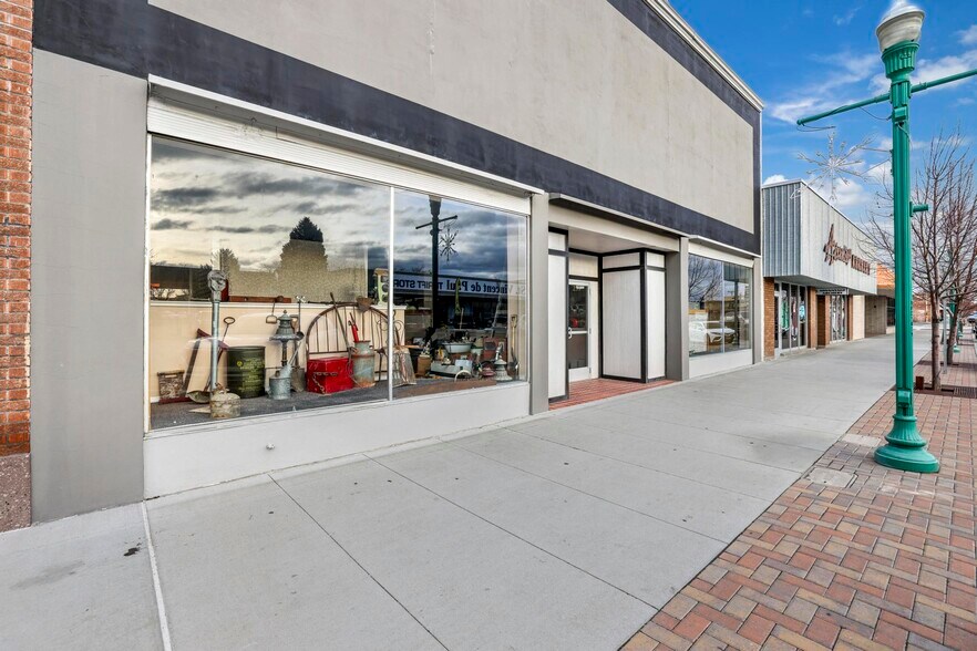 More Photos Of 233 Main Ave E, Twin Falls Storefront For Sale