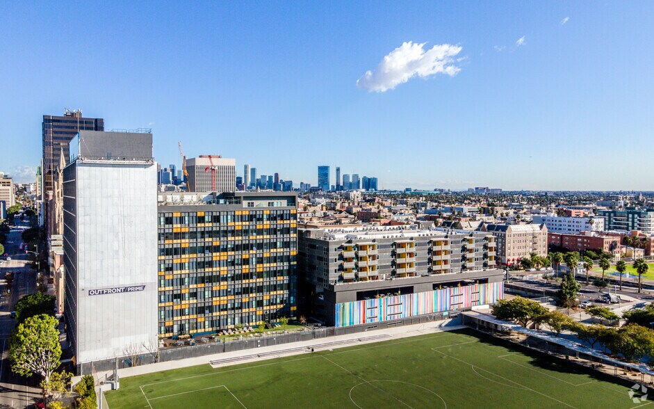 More Photos Of 3350 Wilshire Blvd, Los Angeles Multifamily For Sale