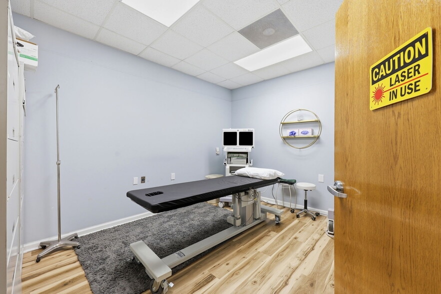 More Photos Of 502 McKnight Dr, Knightdale Medical For Sale