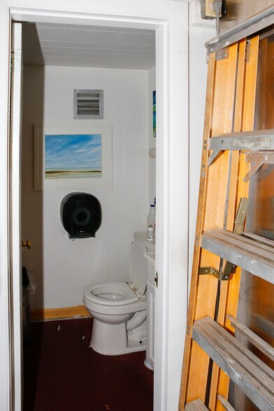 More Photos Of , Brewster General Retail For Sale