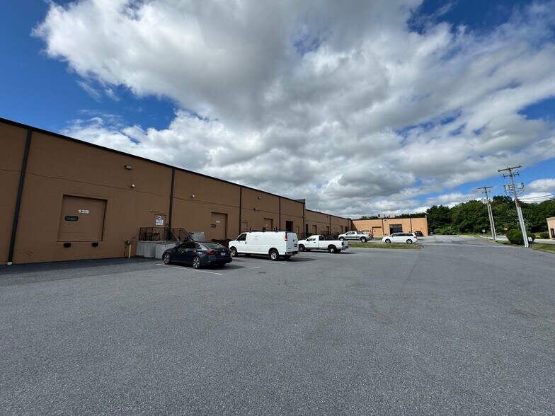 More Photos Of 4125 Independence Dr, Schnecksville Flex For Lease