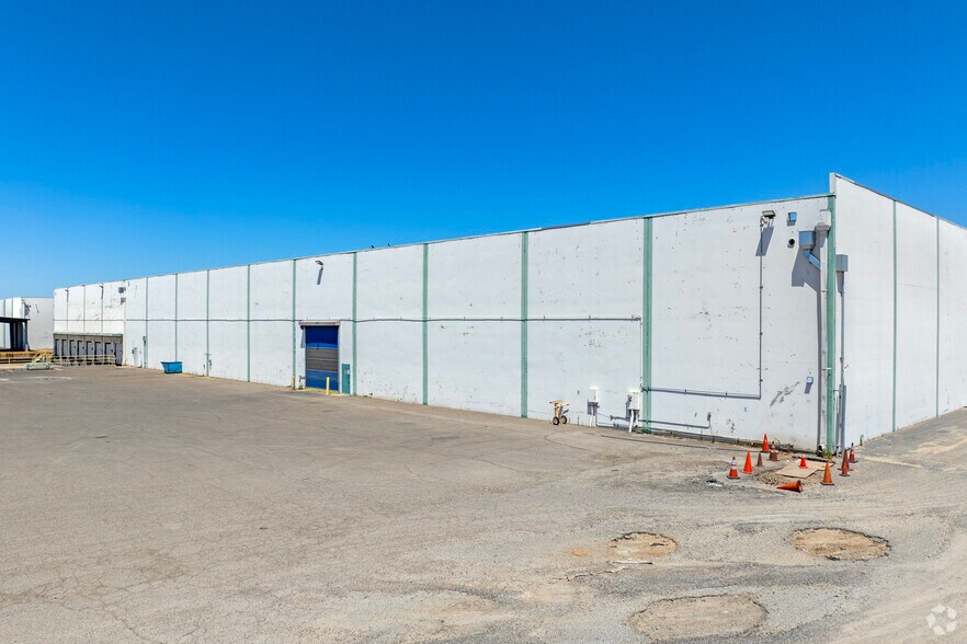 More Photos Of 151 Codoni Ave, Modesto Warehouse For Lease