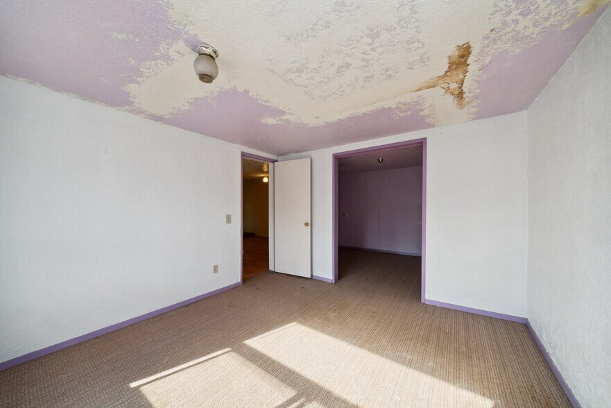 More Photos Of 35800 7th (Hwy101) St, Nehalem Storefront Retail Residential For Sale