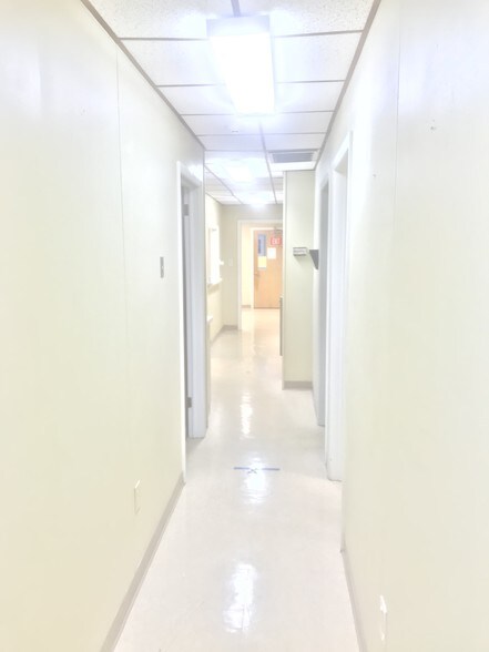 More Photos Of 137 S Montgomery Ave, Boyertown Office For Lease