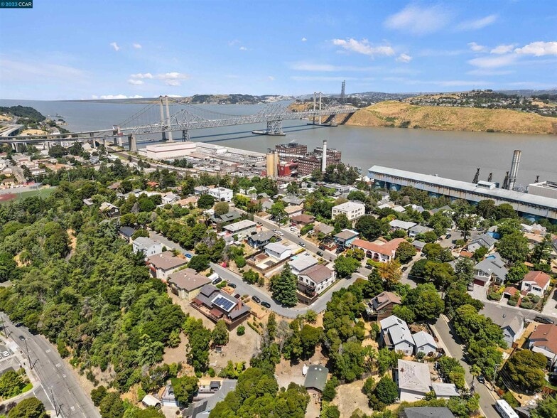 More Photos Of 619 Edwards St, Crockett Healthcare For Sale