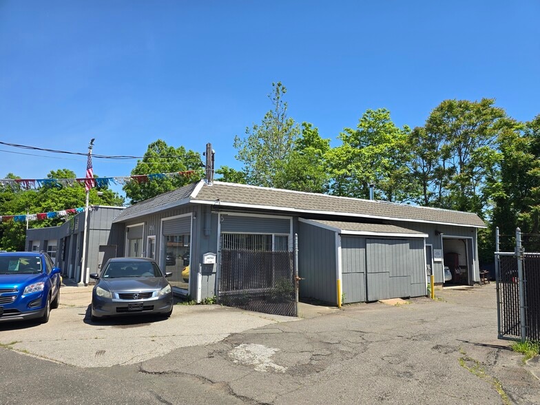 More Photos Of 200 Main St, East Hartford Auto Repair For Sale