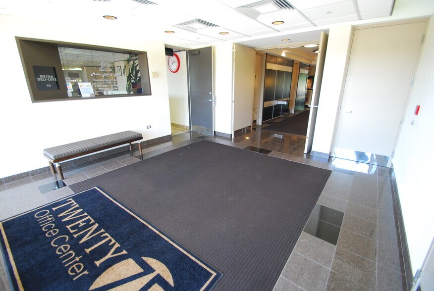More Photos Of 2075 W Big Beaver Rd, Troy Office For Lease