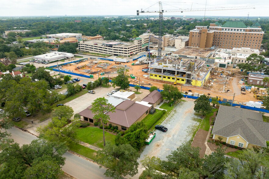 More Photos Of 414 5th Ave, Albany Medical For Sale