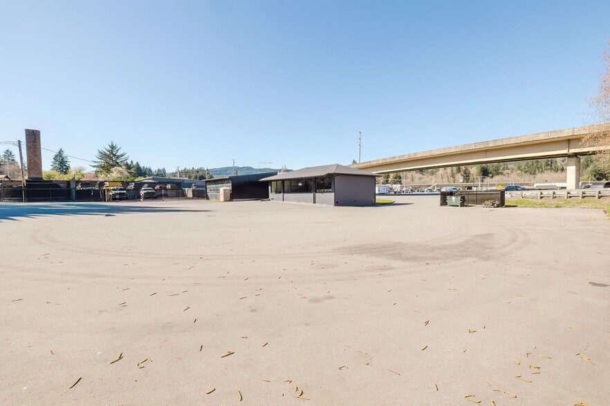 More Photos Of 3649 Frontage Rd, Port Orchard Office For Lease