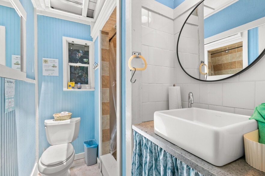 More Photos Of 3109 N Ola Ave, Tampa Hospitality For Sale