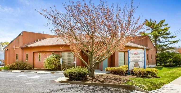 Primary Photo Of 1400 S New Rd, Pleasantville Medical For Sale