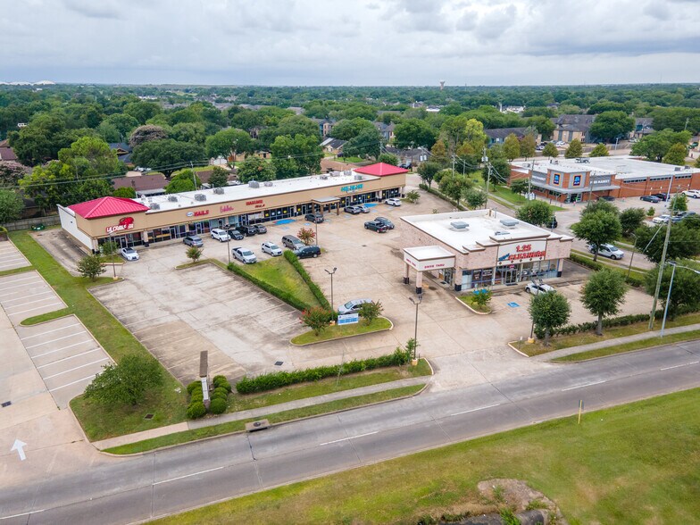 More Photos Of 4300-4302 Fairmont Pky, Pasadena Unknown For Lease