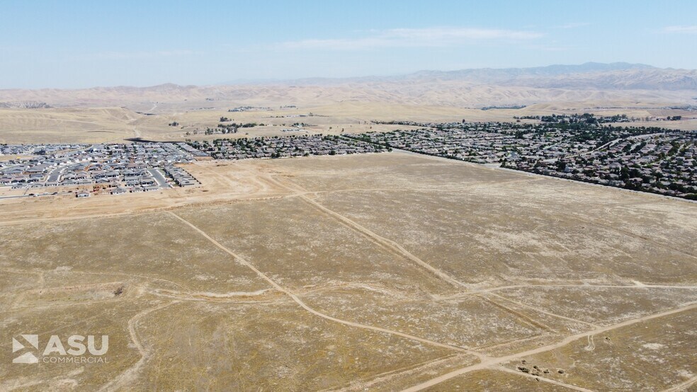 More Photos Of Vineland Rd & City Hills Dr., Bakersfield Land For Sale