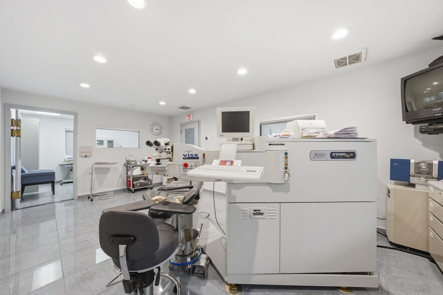 More Photos Of 415 Totowa Rd, Totowa Medical For Sale
