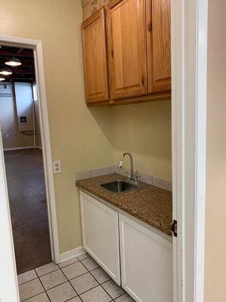 More Photos Of 3323 Lime Ave, Long Beach Office For Sale