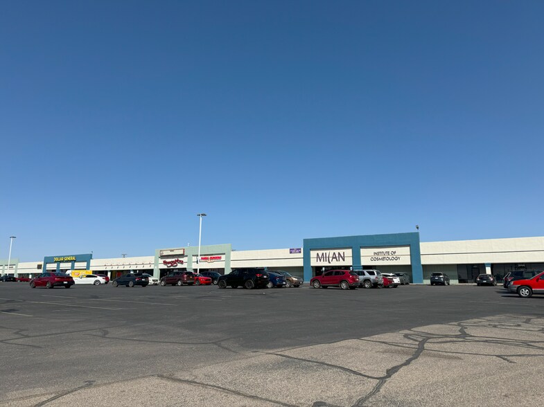 More Photos Of 1580 George Dieter Dr, El Paso Unknown For Lease