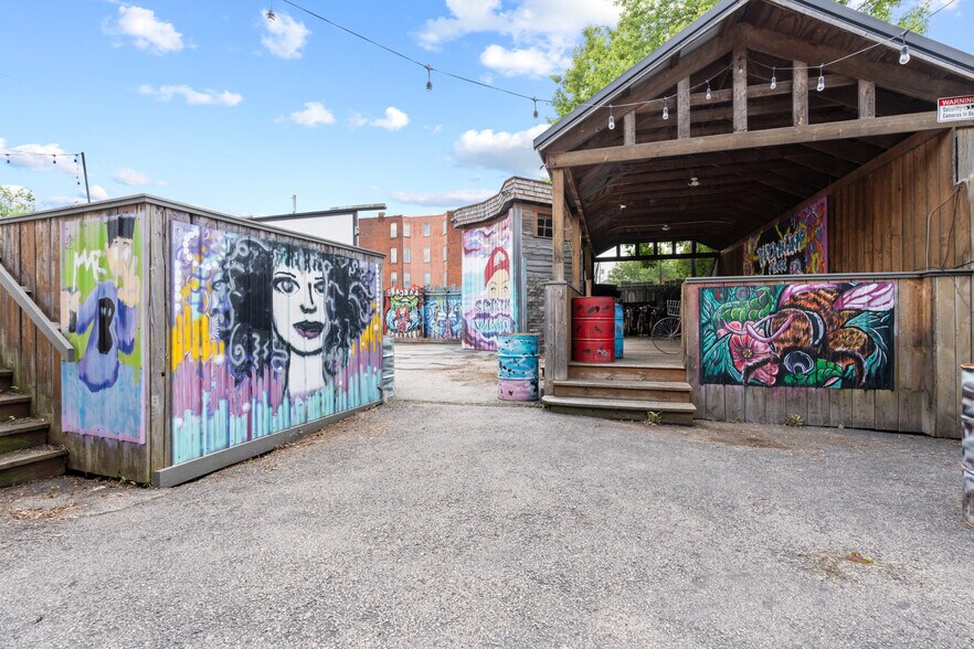 More Photos Of , Utica Unknown For Sale