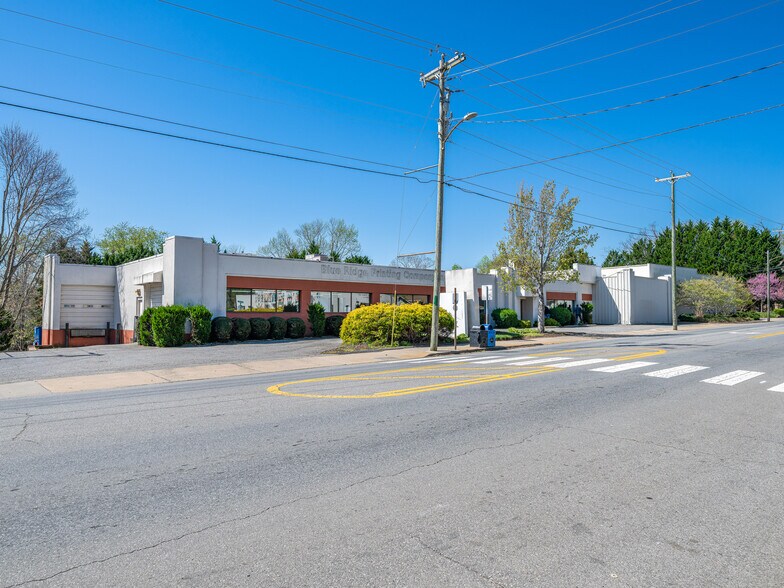 More Photos Of 544 Haywood Rd, Asheville Light Distribution For Sale