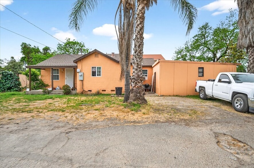 More Photos Of 521 W Hatch Rd, Modesto Manufactured Housing Mobile Home Park For Sale