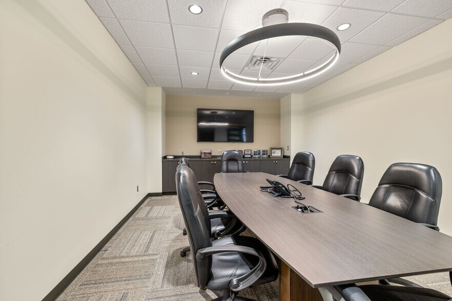 More Photos Of 1441 I-45 Hwy, Conroe Medical For Sale
