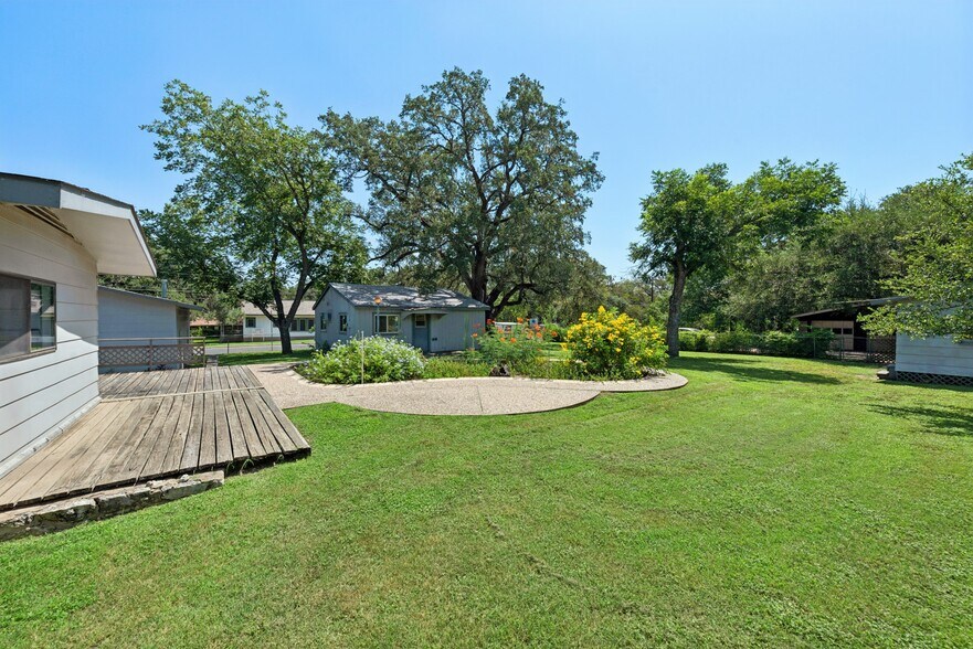 More Photos Of 6401 Menchaca Rd, Austin Flex For Sale