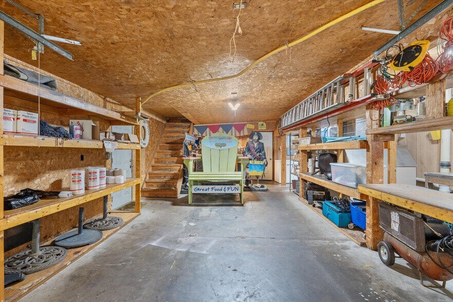 More Photos Of 1424 Main St, Sylvan Beach Restaurant For Sale