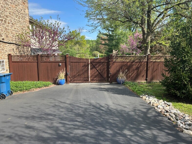 More Photos Of 3795 Route 202, Doylestown Freestanding For Sale