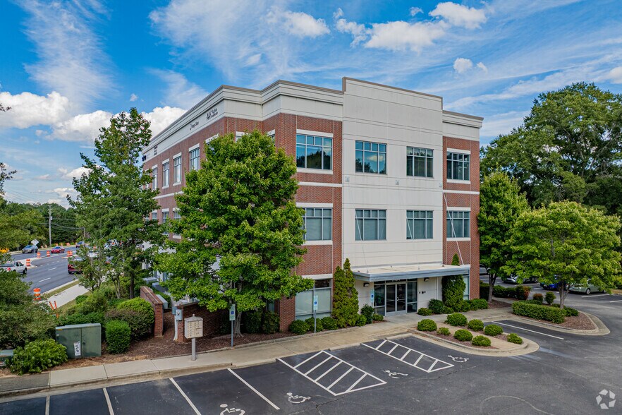 Primary Photo Of 9104 Falls Of Neuse Rd, Raleigh Medical For Lease