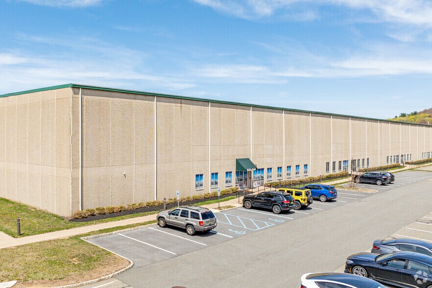 Primary Photo Of 1578 Sussex Tpke, Randolph Manufacturing For Lease