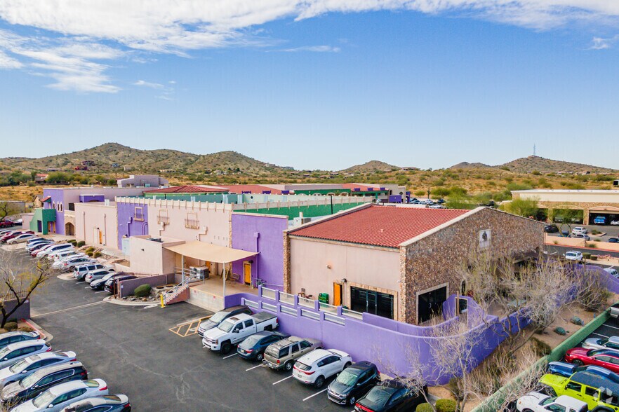 More Photos Of 711 E Carefree Hwy, Phoenix Unknown For Lease