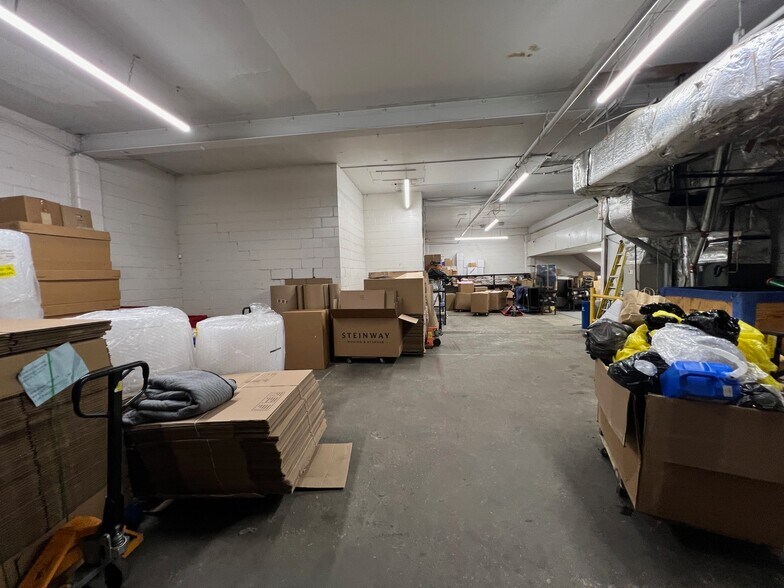 More Photos Of 153-40 Rockaway Blvd, Jamaica Warehouse For Lease