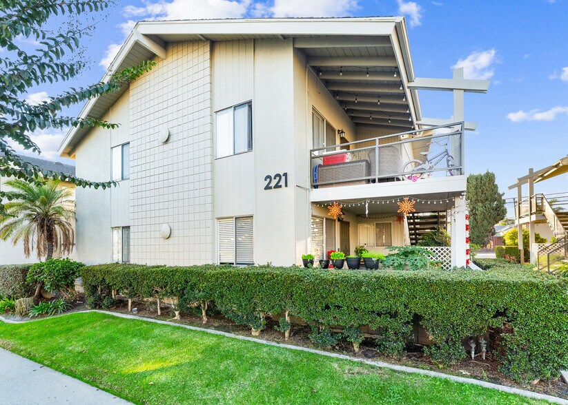 Primary Photo Of 221 S Valencia St, La Habra Multifamily For Sale