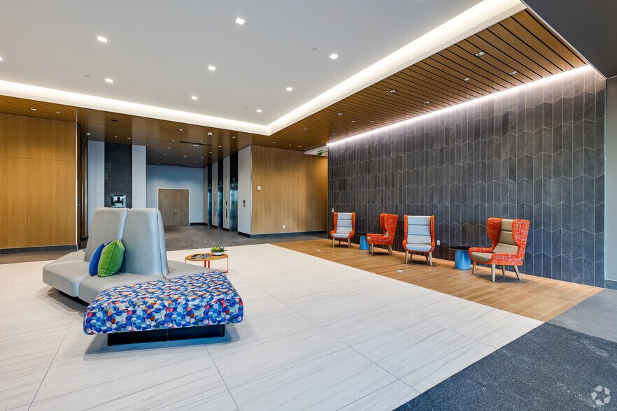 More Photos Of 6876 Marwick Ln, Orlando Office For Lease