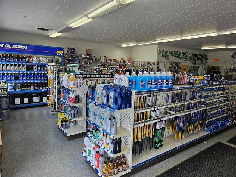 More Photos Of 15779 US Highway 63, Hayward Freestanding For Sale