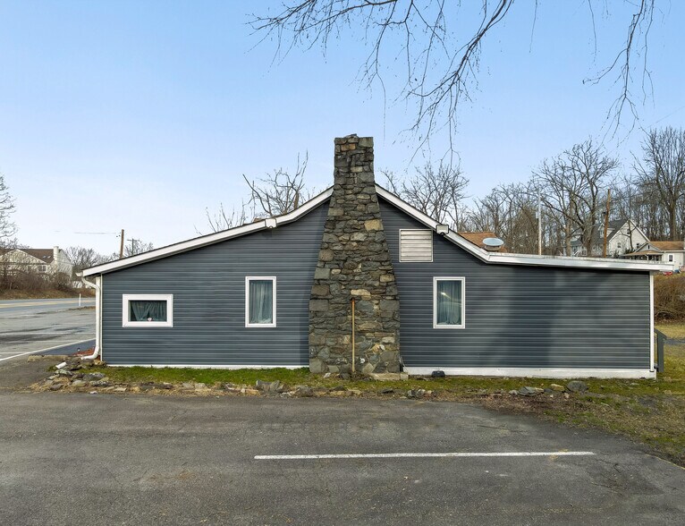 More Photos Of 2080 Milford Rd, East Stroudsburg Restaurant For Lease