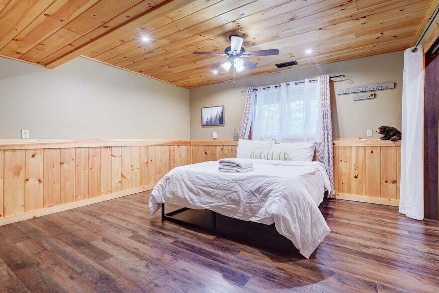 More Photos Of 5685 County Road 33, Canandaigua Specialty For Sale