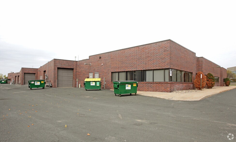 More Photos Of 1501-1525 E Highway 13 E, Burnsville Light Manufacturing For Lease