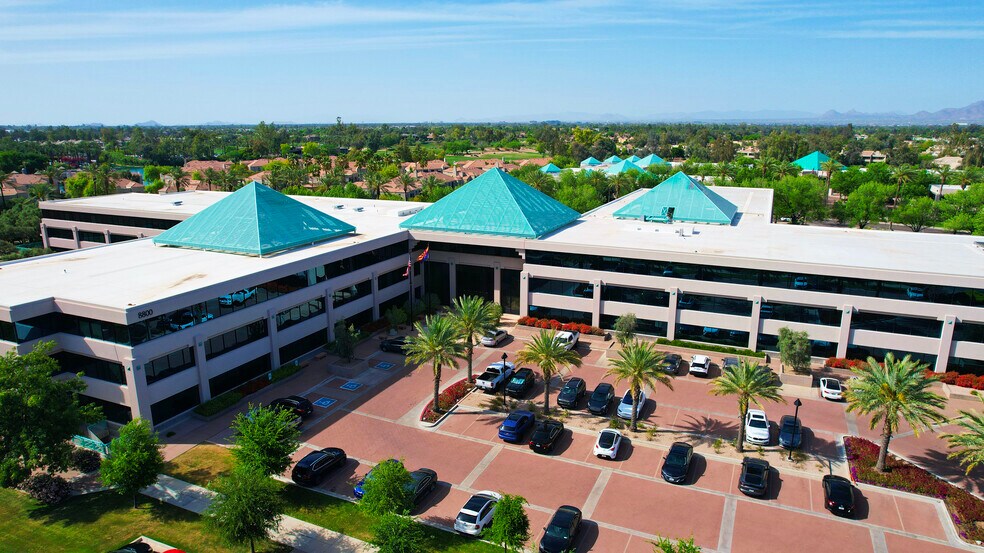 More Photos Of 8800 N Gainey Center Dr, Scottsdale Office For Lease