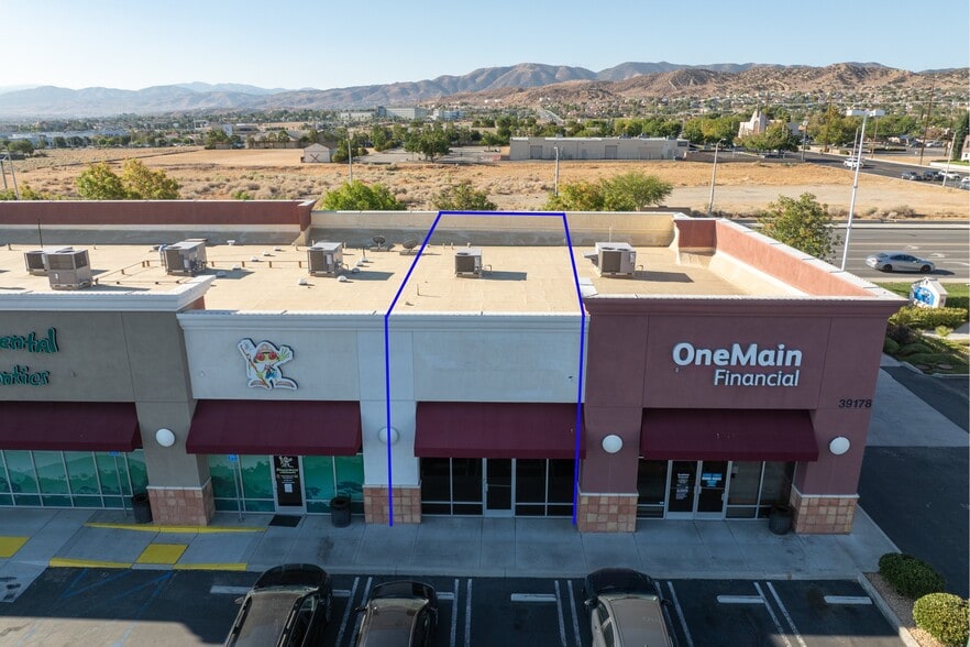More Photos Of 39176-39532 10th St W, Palmdale Unknown For Lease