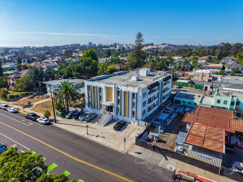 More Photos Of 2470 C St, San Diego Apartments For Sale