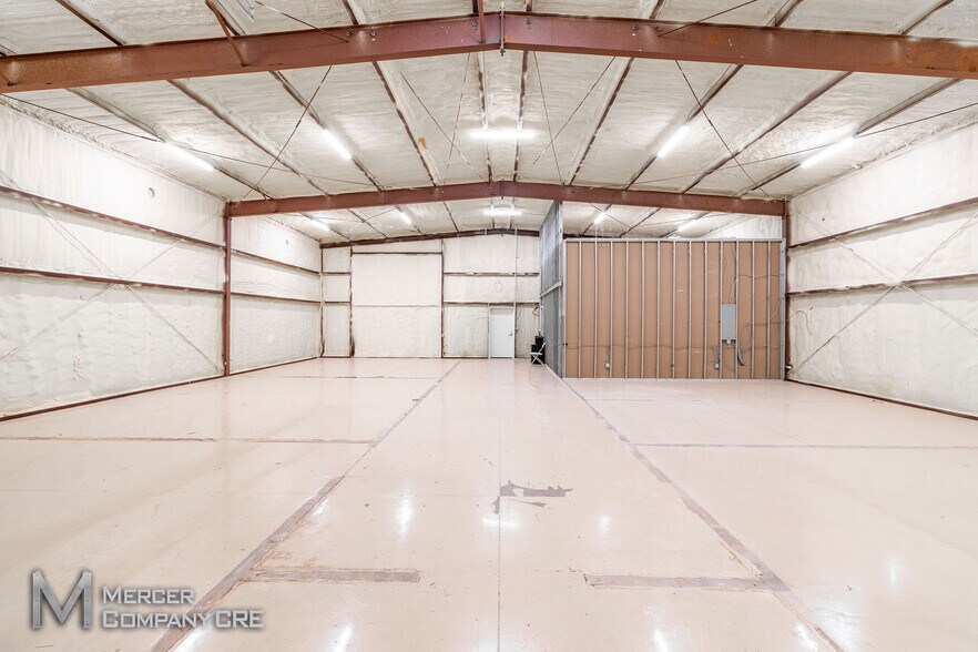 More Photos Of 240 Silver Ln, Edmond Warehouse For Sale