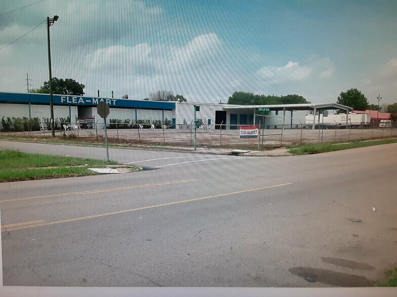 Primary Photo Of 2716 Avenue E, Birmingham Manufacturing For Sale