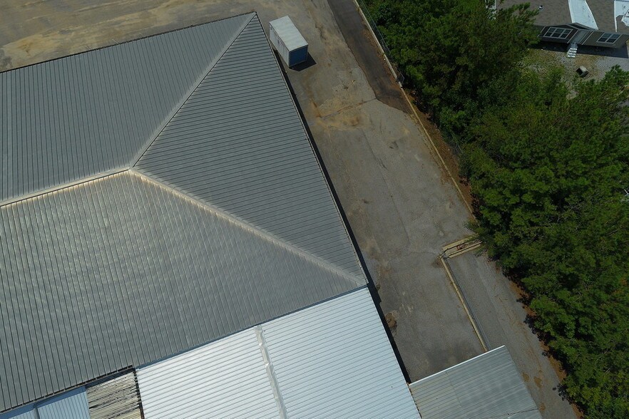 More Photos Of 32256 Highway 43, Thomasville Industrial For Sale