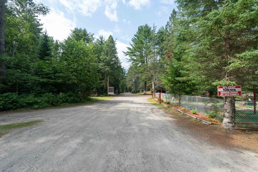 More Photos Of 2883 HWY-60, Dwight Trailer Camper Park For Sale