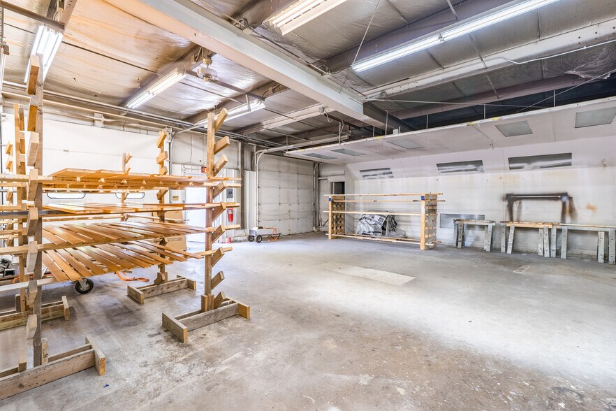 More Photos Of 459 Southgate Dr, Tomahawk Industrial For Sale