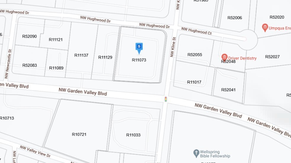 More Photos Of 1562 NE Vine St, Roseburg Office For Lease