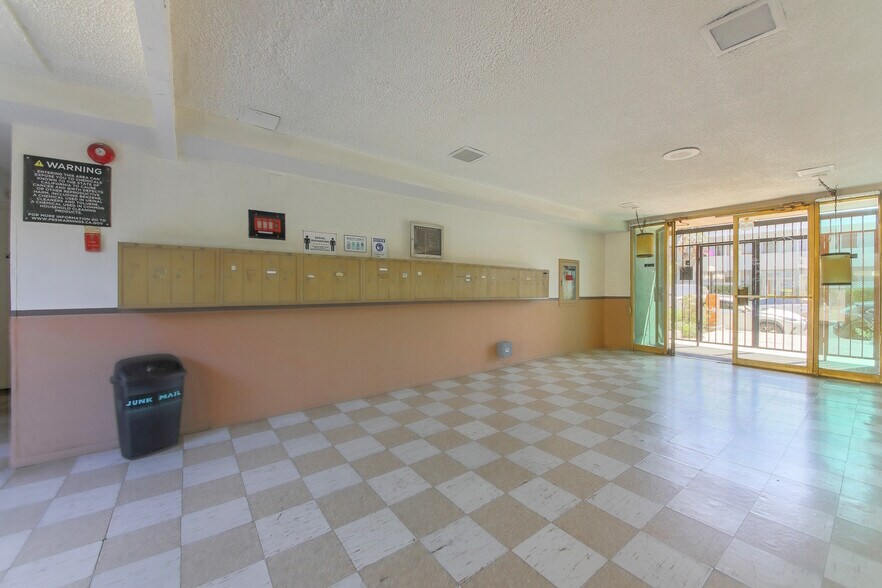 More Photos Of 5247 Corteen Pl, Valley Village Apartments For Sale