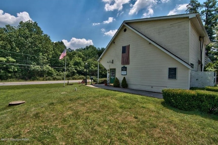 More Photos Of 2783-2785 Route 115, Effort Storefront For Lease