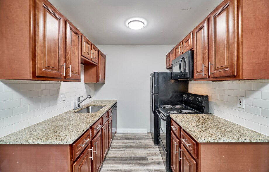 More Photos Of 551 S Clay Ave, Kirkwood Apartments For Sale
